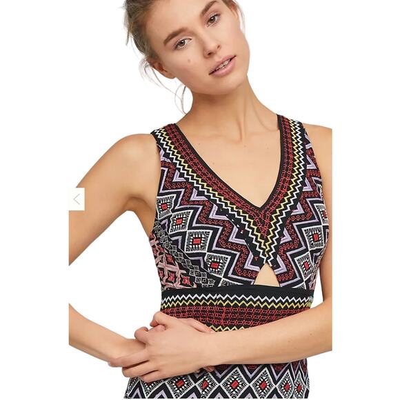 Anthropologie Akemi + Kin Women's Geo-Embroidered Column Dress Size 4 NWT $168 - Picture 3 of 12